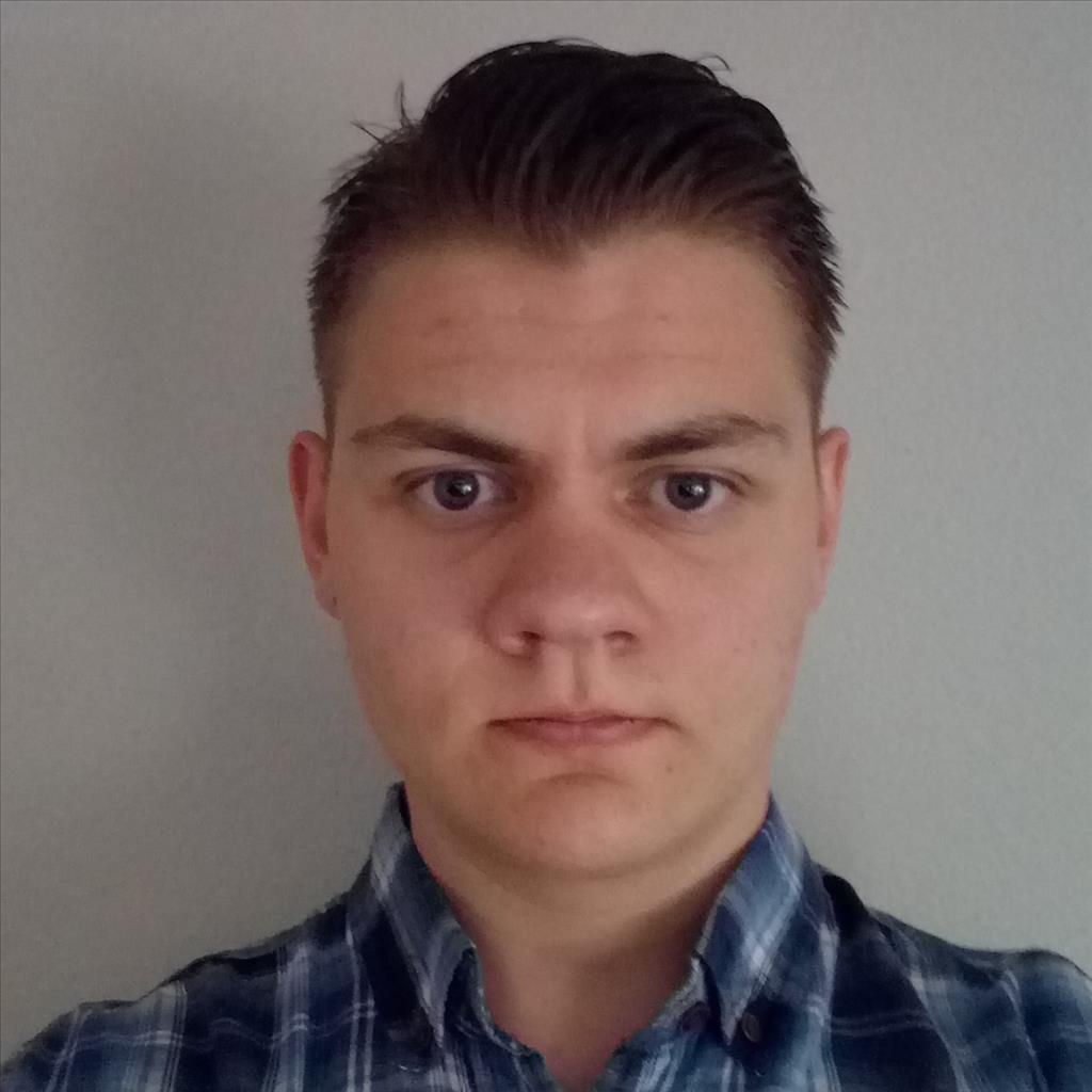 Danko busca trabajo de Personal de limpieza