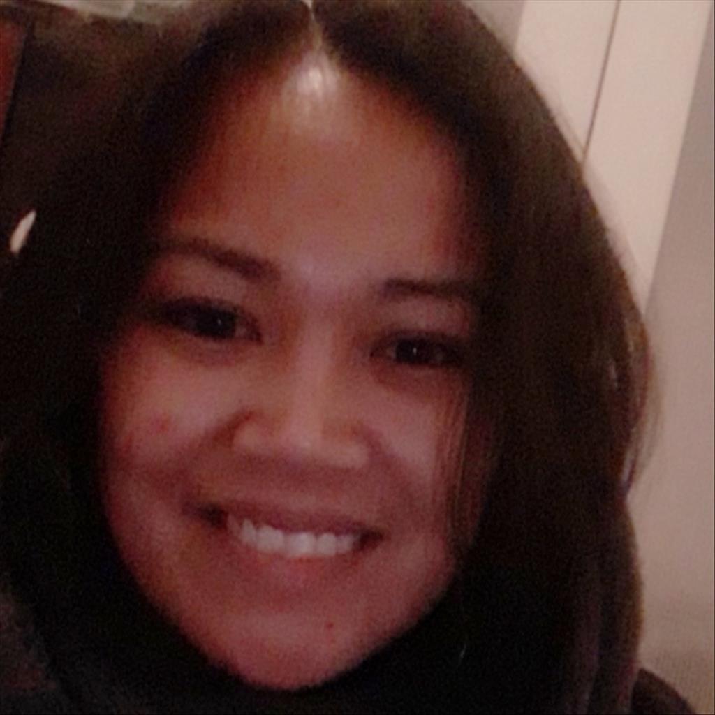 Ginalyn busca trabajo de Camarera