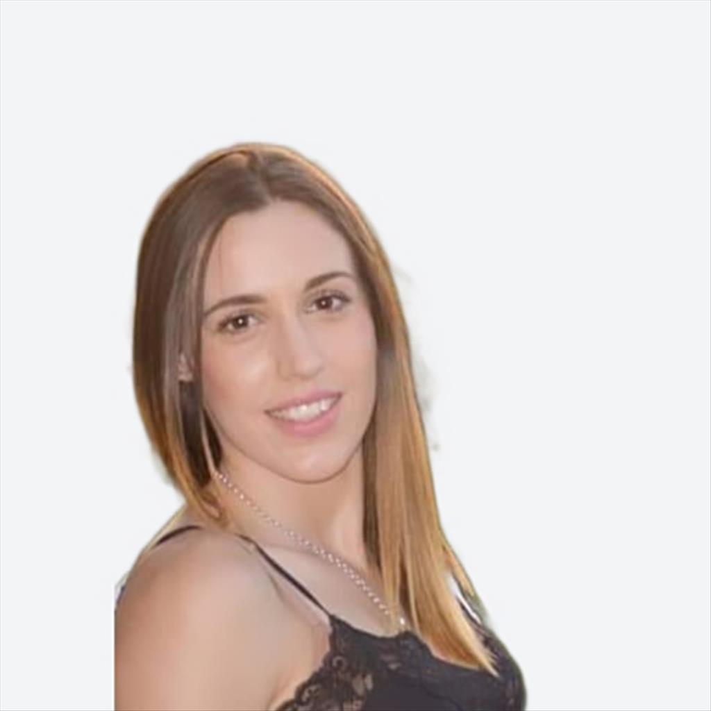 Susana busca trabajo de Camarero