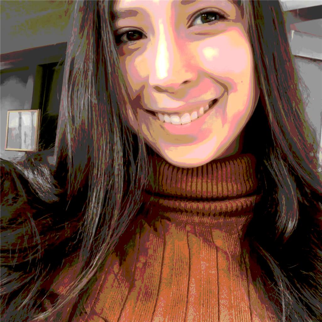 Catalina busca trabajo de Camarera