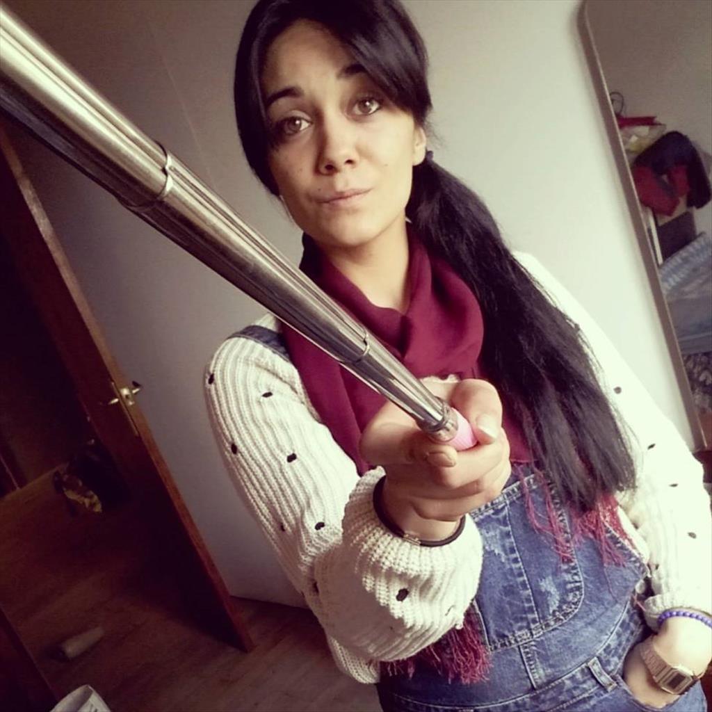 Tamara busca trabajo de Ayudante de cocina