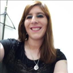 Aranzazu está buscando trabajo de camarero o camarera.