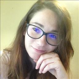 Sara está buscando trabajo de camarero (barman) o camarera de barra o sala en Valencia.