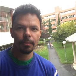 Emanuel  está buscando trabajo de repartidor o repartidora en Bizkaia.