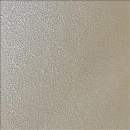 Jean Lee está buscando trabajo de camarero o camarera.