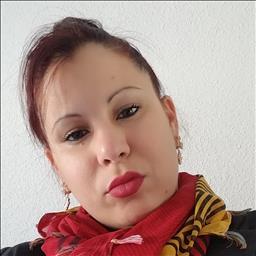 Aliuska está buscando trabajo de limpieza como limpiador o limpiadora, o camarera de pisos en un hotel u hostal en Madrid.