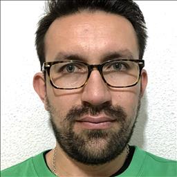 Jorge Andrés está buscando trabajo de camarero (barman) o camarera de barra o sala en Madrid. Bares, restaurantes, cafeterías o discotecas.