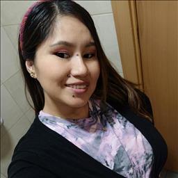 Stacy está buscando trabajo de camarero (barman) o camarera de barra o sala en Barcelona. Bares, restaurantes, cafeterías o discotecas.