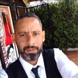 Roynel está buscando trabajo de camarero (barman) o camarera de barra o sala en Valencia.