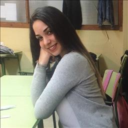 Gabriela iuliana está buscando trabajo de camarero (barman) o camarera de barra o sala en Madrid. Bares, restaurantes, cafeterías o discotecas.