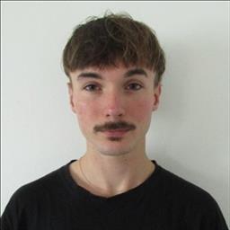 Nacho está buscando trabajo de recepcionista en Coruña, A.