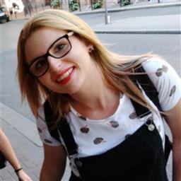 noelia está buscando trabajo de cocina como ayudante de cocina en Granada.
