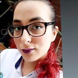 Saray está buscando trabajo de limpieza como limpiador o limpiadora, o camarera de pisos en un hotel u hostal en Málaga.